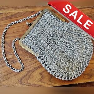 #Vintage #Bonwit #Teller #Magid Silver Chain Links Strap Evening Bag